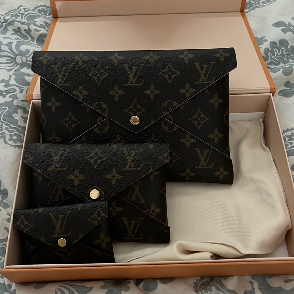 COPY - Louis Vuitton Kiragami